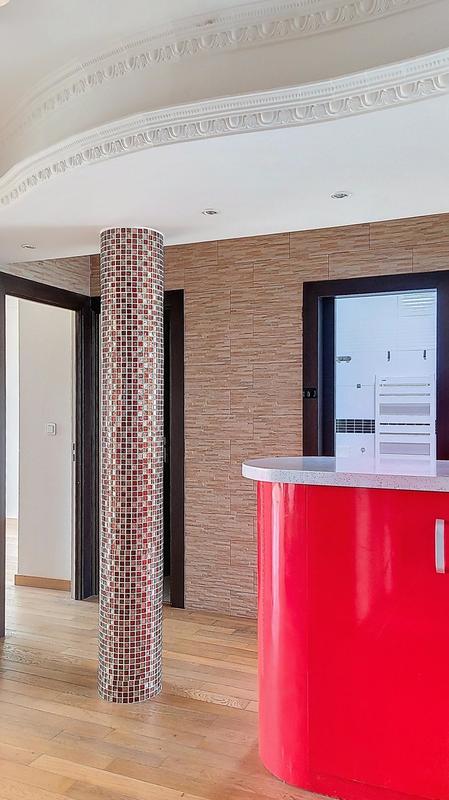 Appartement - 83 m² - 4 pièces