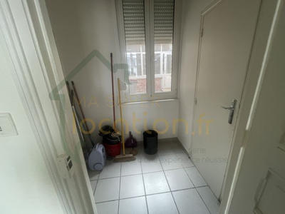 Local commercial - 20 m² - 1 pièce