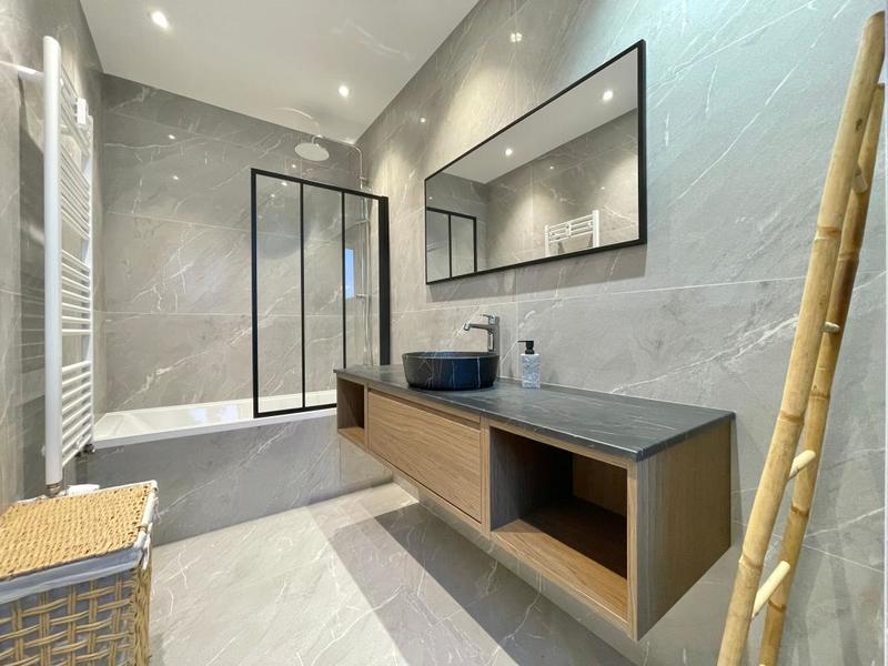 Appartement - 80 m² - 4 pièces