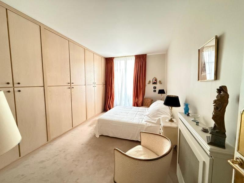 Appartement bourgeois - 65 m² - 3 pièces