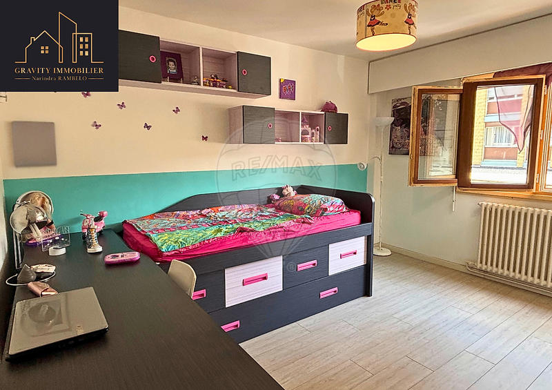 Appartement - 121 m² - 5 pièces