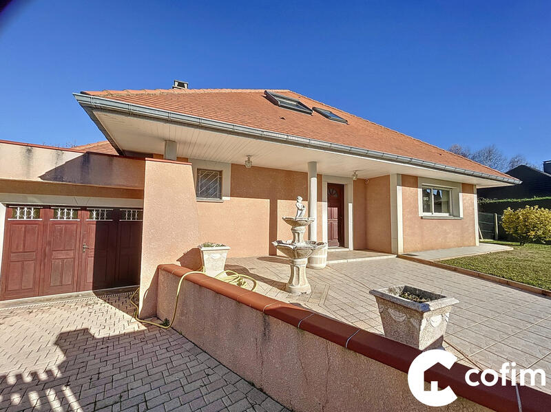 Maison - 111 m² - 5 pièces