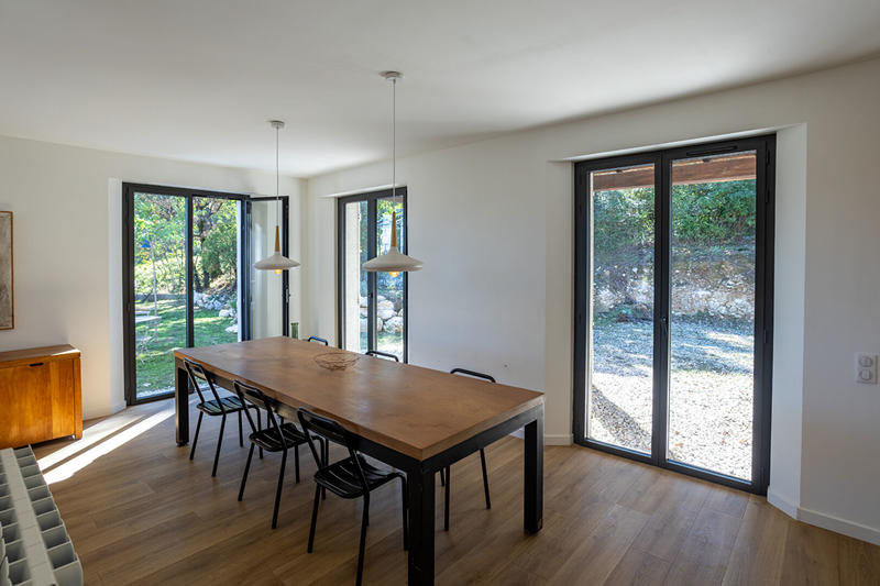 Maison - 140 m² - 6 pièces