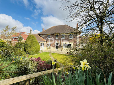 Maison de ville - 241 m² - 10 pièces