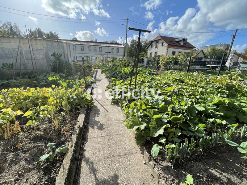 Maison - 184 m² - 6 pièces