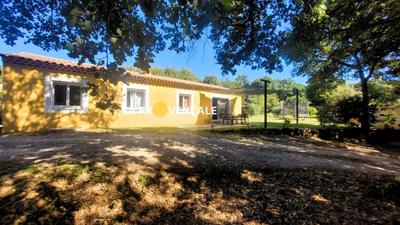 Maison - 105 m² - 4 pièces