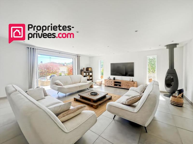 Maison - 160 m² - 6 pièces