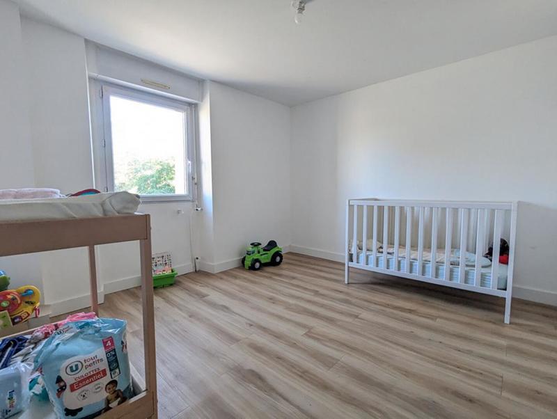 Maison - 144 m² - 9 pièces