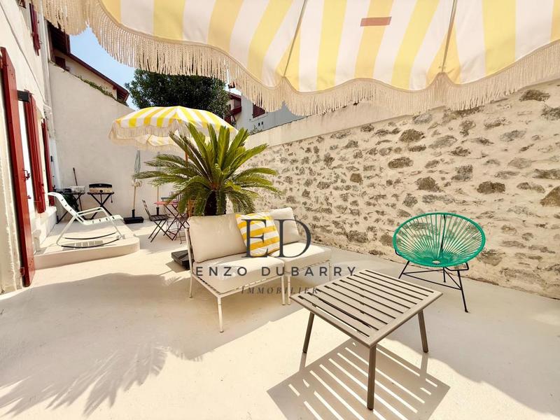 Appartement - 77 m² - 3 pièces