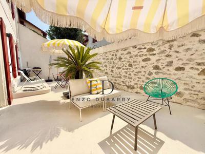 Appartement - 77 m² - 3 pièces