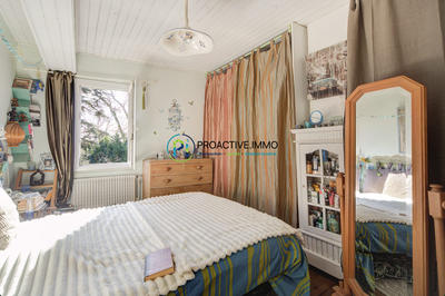 Maison traditionnelle - 90 m² - 4 pièces