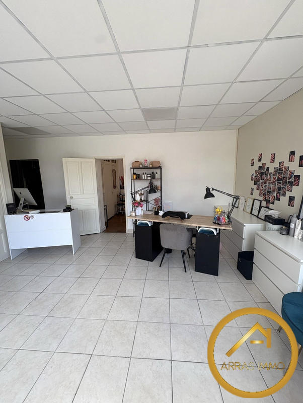 Local commercial - 65 m²