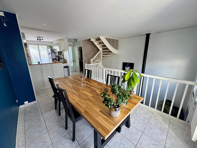 Maison - 130 m² - 4 pièces