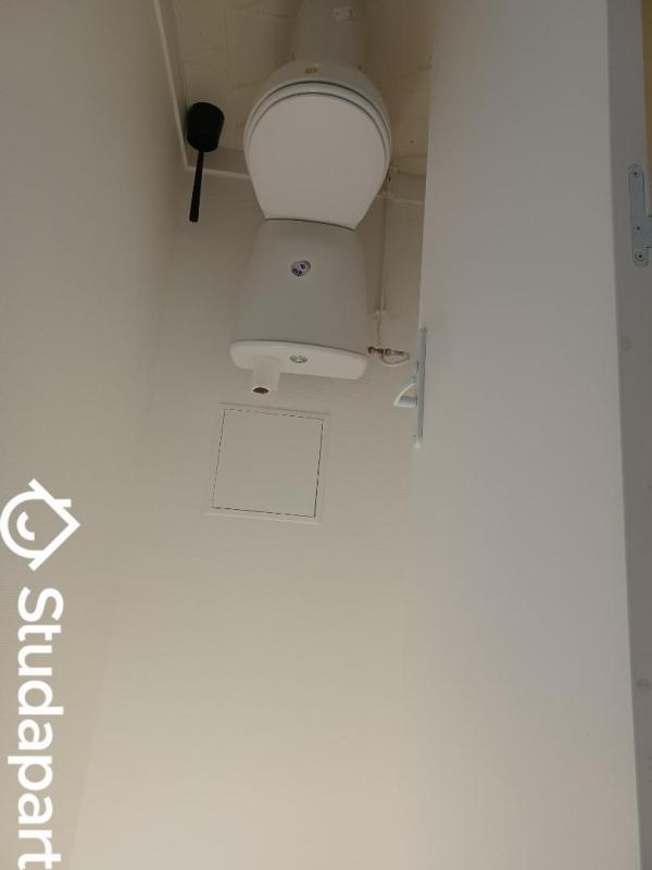 Chambre - 9 m² - 1 pièce