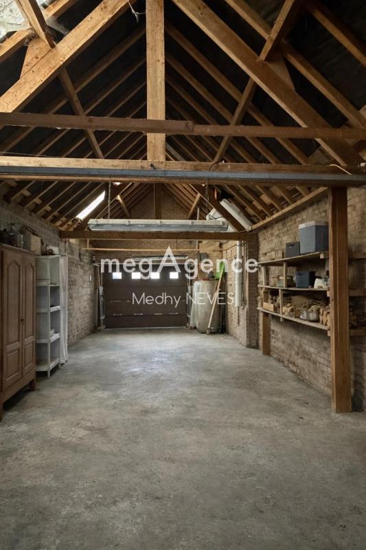 Maison - 122 m² - 8 pièces