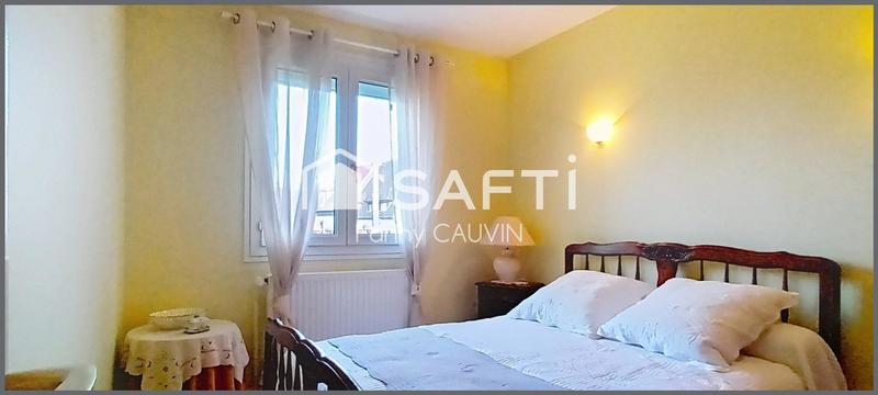 Maison - 99 m² - 5 pièces