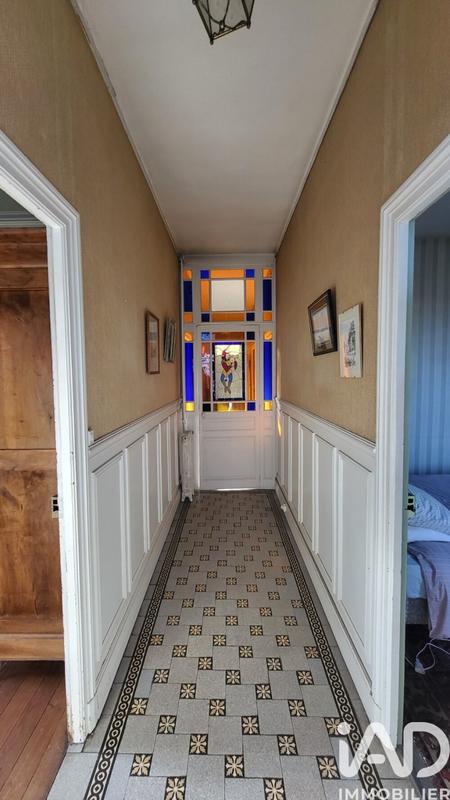 Maison - 163 m² - 9 pièces