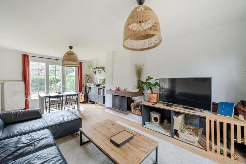 Maison - 102 m² - 5 pièces