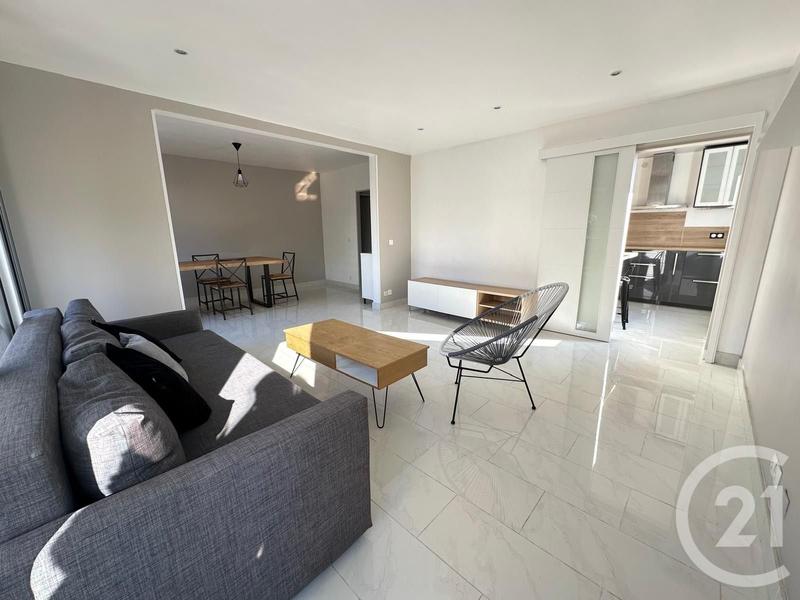 Appartement - 82 m² - 4 pièces