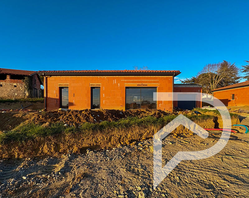 Maison - 99 m² - 4 pièces