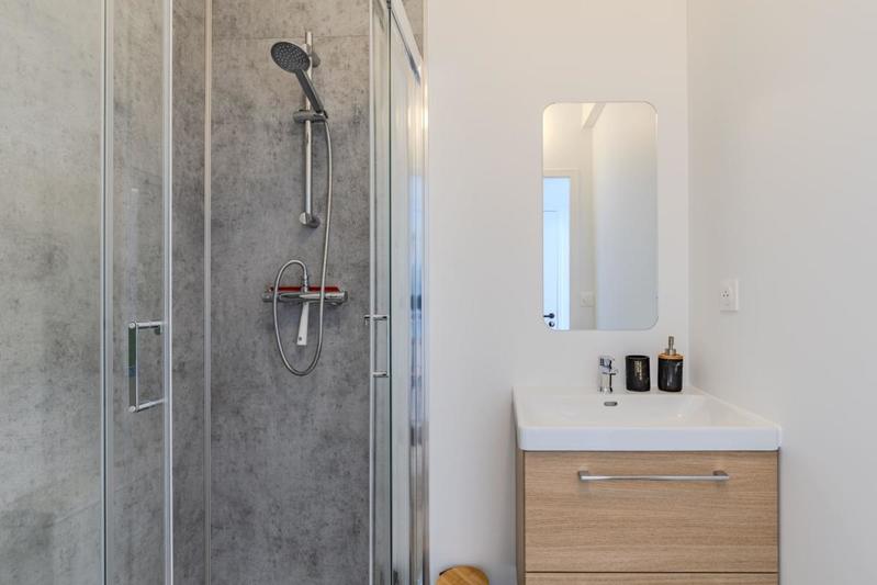 Chambre - 14 m² - 1 pièce