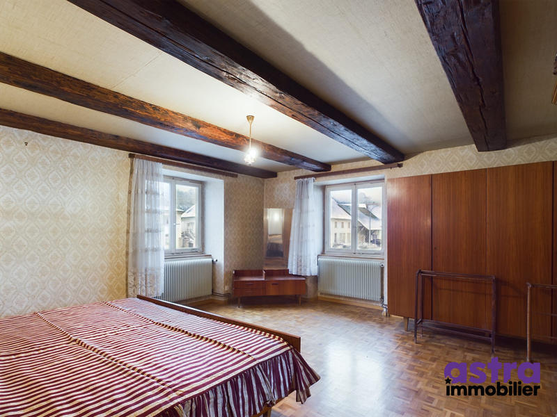 Maison ancienne - 133 m² - 7 pièces