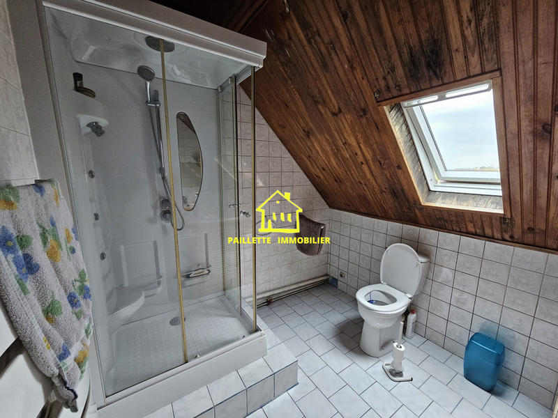 Maison - 181 m² - 6 pièces