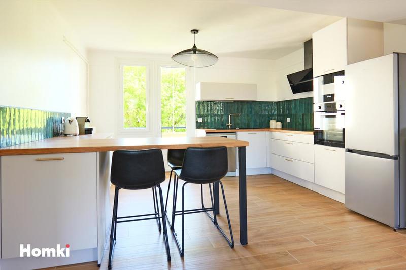 Appartement - 100 m² - 4 pièces