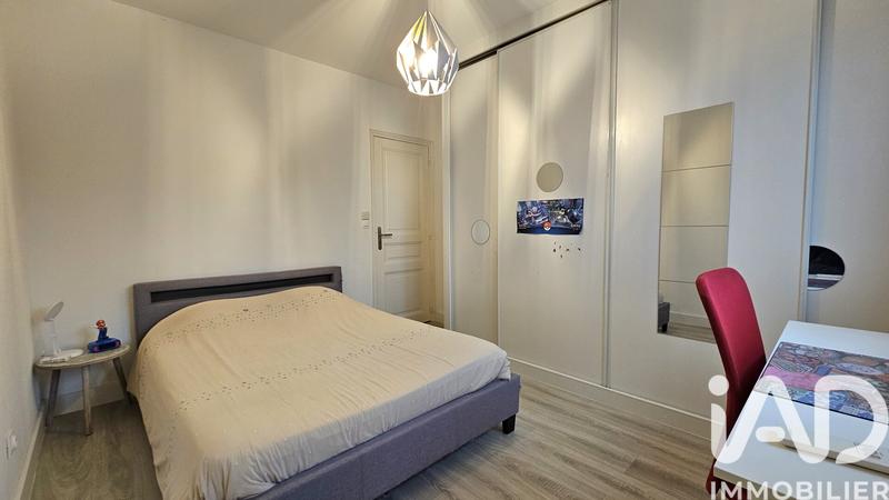 Maison - 151 m² - 8 pièces