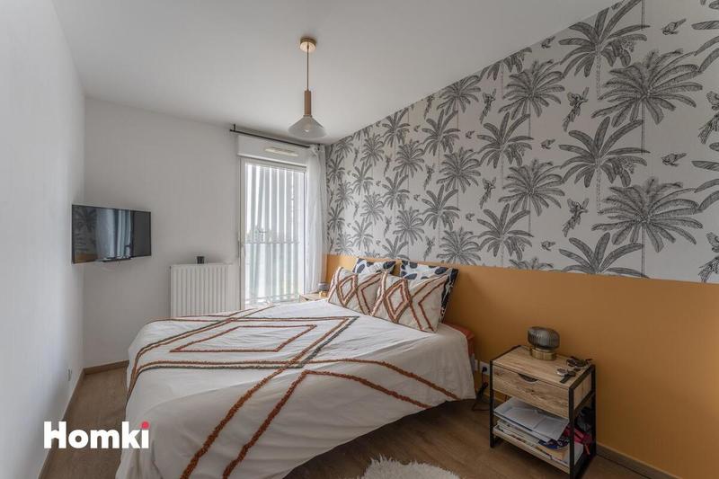 Appartement - 80 m² - 4 pièces