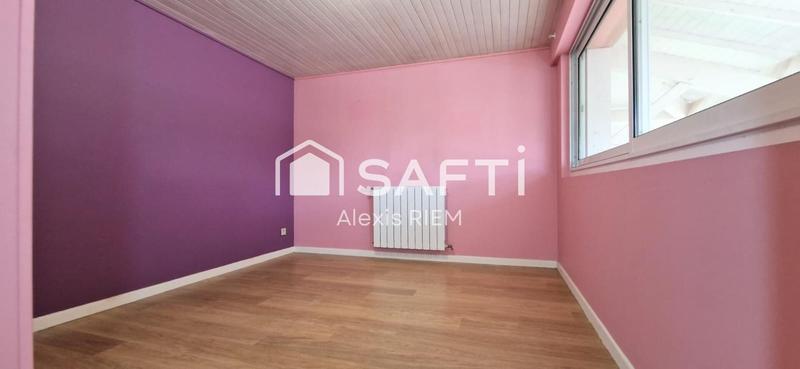 Maison - 210 m² - 6 pièces