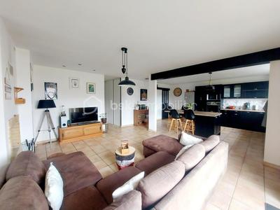 Maison - 130 m² - 6 pièces