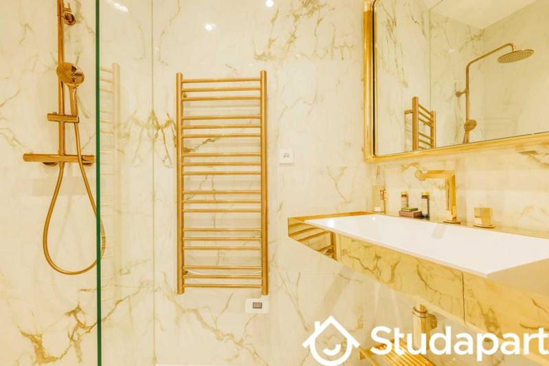 Appartement - 114 m² - 4 pièces