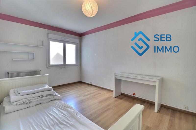 Appartement - 97 m² - 4 pièces