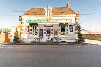 Local commercial - 158 m² - 5 pièces