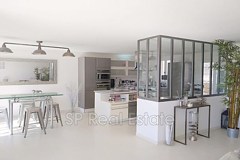 Maison de village - 255 m² - 6 pièces