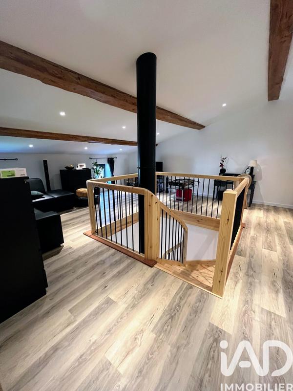 Maison - 475 m² - 13 pièces