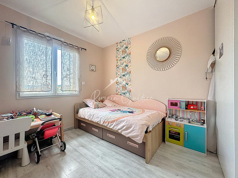 Maison - 92 m² - 4 pièces