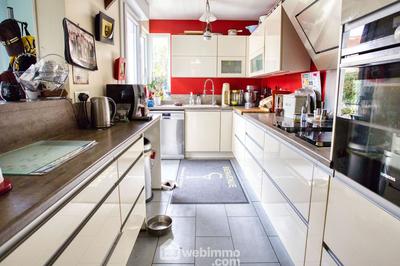 Maison de ville - 136 m² - 8 pièces