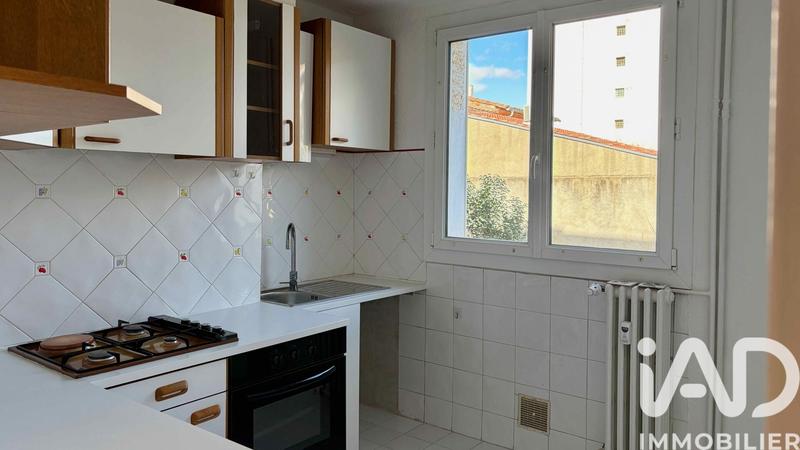 Appartement - 57 m² - 3 pièces