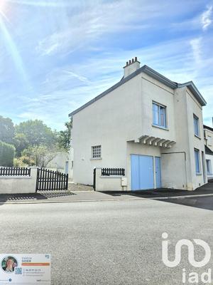 Maison - 170 m² - 8 pièces