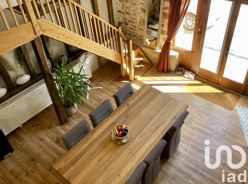 Maison de village - 250 m² - 11 pièces