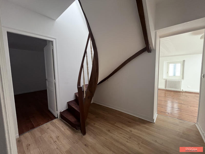 Appartement - 88 m² - 4 pièces