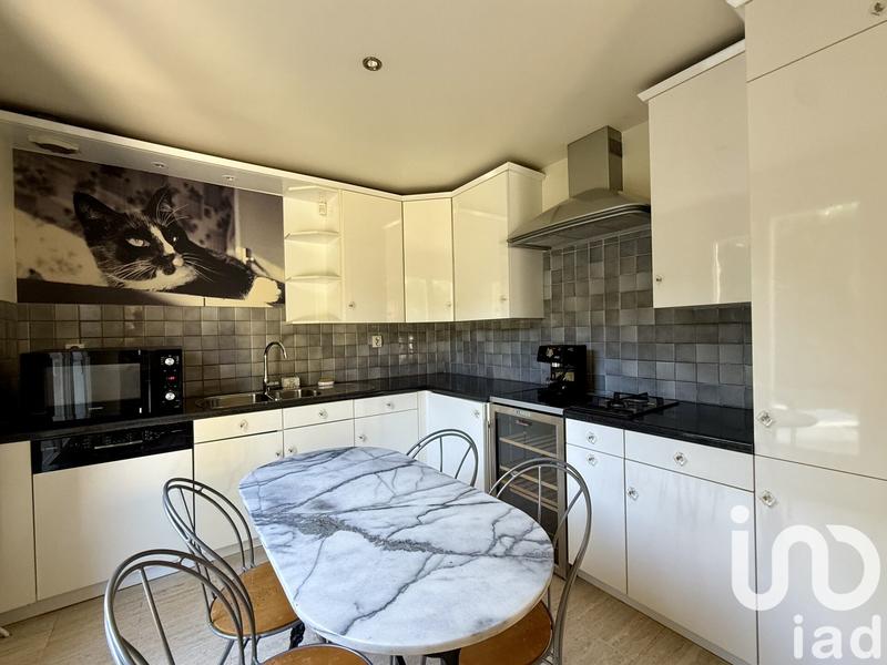 Maison - 128 m² - 7 pièces