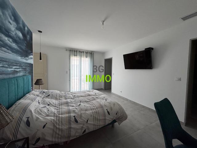 Maison contemporaine - 146 m² - 6 pièces