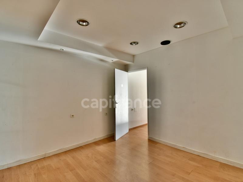 Local commercial - 117 m² - 3 pièces