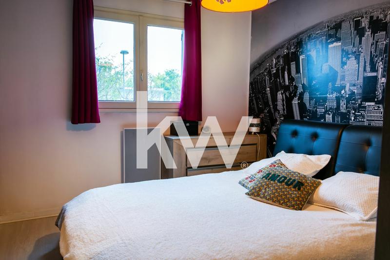 Maison traditionnelle - 143 m² - 7 pièces