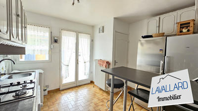 Maison - 84 m² - 4 pièces