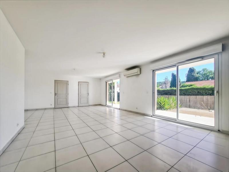 Appartement - 119 m² - 5 pièces