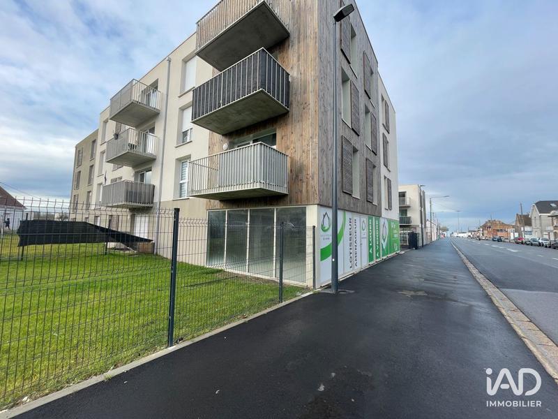 Local commercial - 145 m²